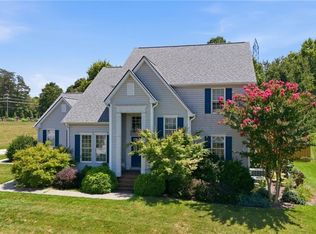 1167 Charleston Dr, Winston Salem, NC 27107