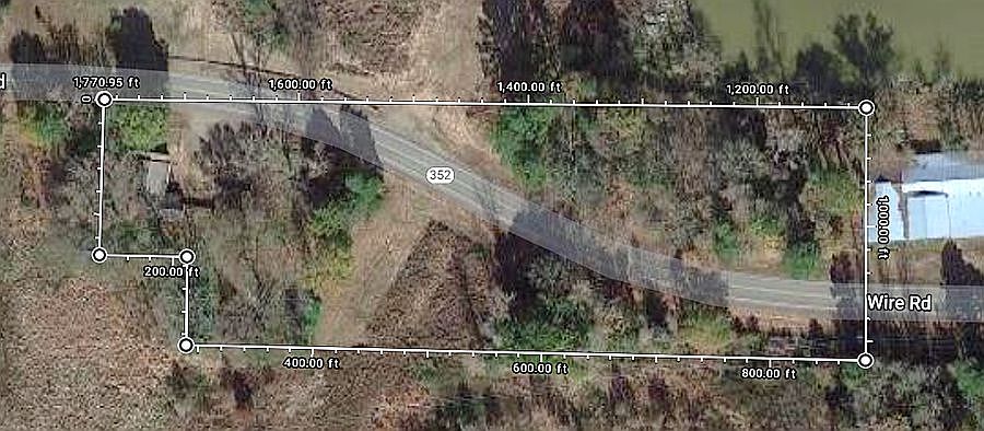 2nd image of 11003 Highway 352