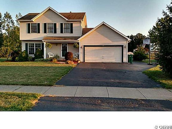 2nd image of 315 Chadlee Dr