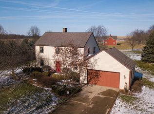2615 Larch Dr, Wooster, OH 44691