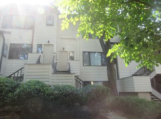 9934 Hellingly Pl, Montgomery Village, MD 20886