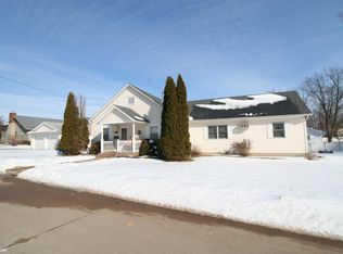 411 S 17th St, Centerville, IA 52544