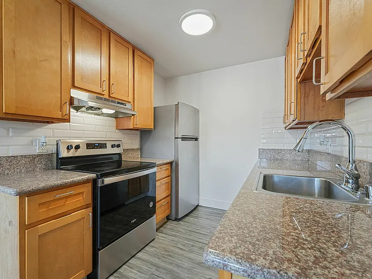 2x1 Kitchen SRA