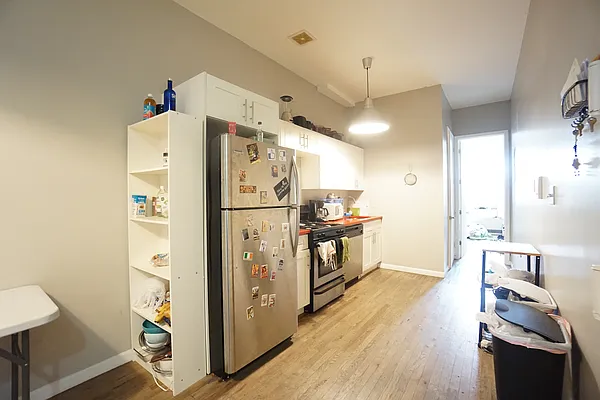 Rented by Rennit Inc. | media 47