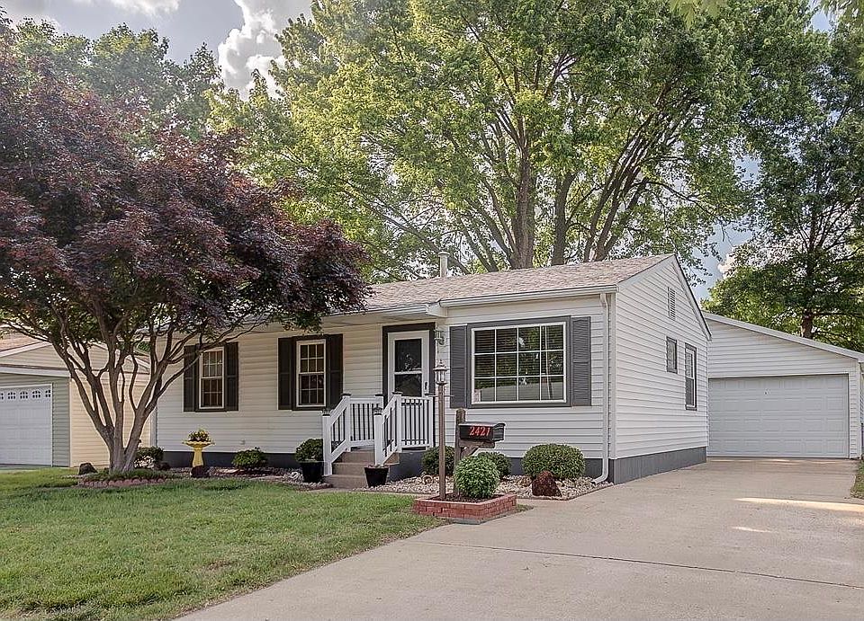1st image of 2421 Sunbury Ave