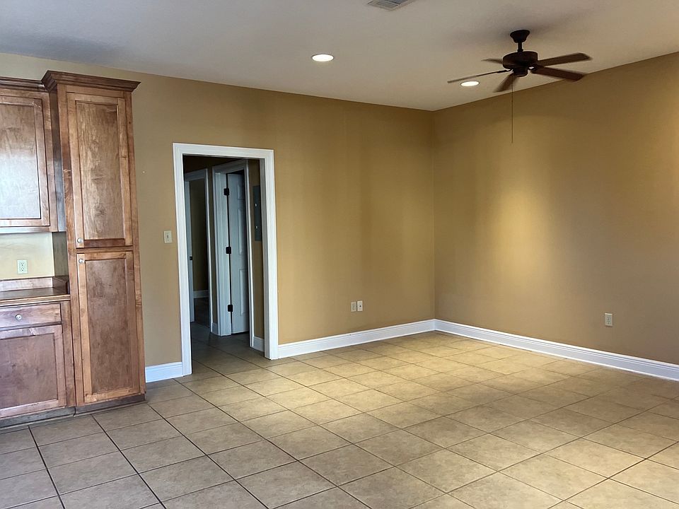 2nd image of 5056 Old Highway 42 APT J1
