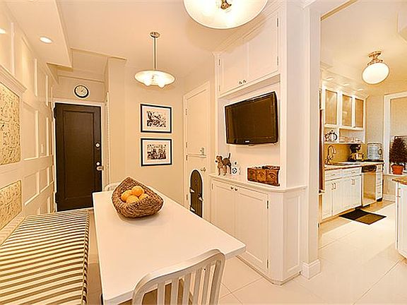 5th image of 115 E 86th St #21