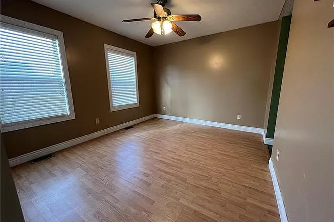 303 Indianapolis Ave — Photo 11
