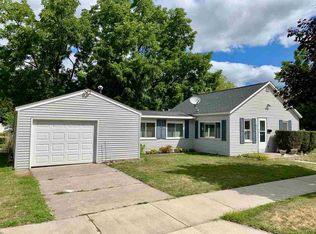 103 32nd St, Bay City, MI 48708