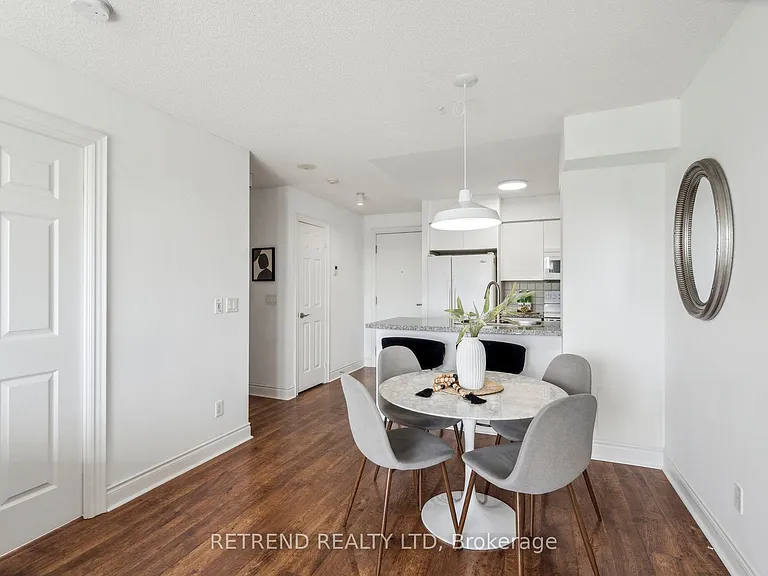 15 Greenview Ave #2111 — Photo 7