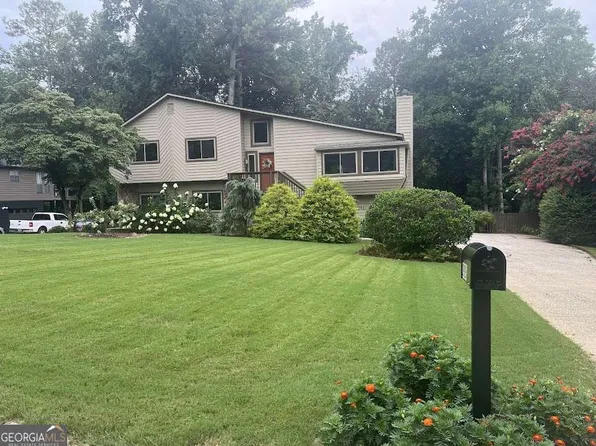 2926 Summercrest Ln, Duluth, GA 30096