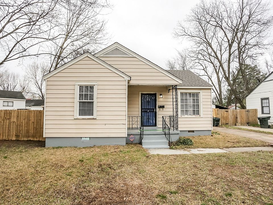 1st image of 1076 Isabelle St