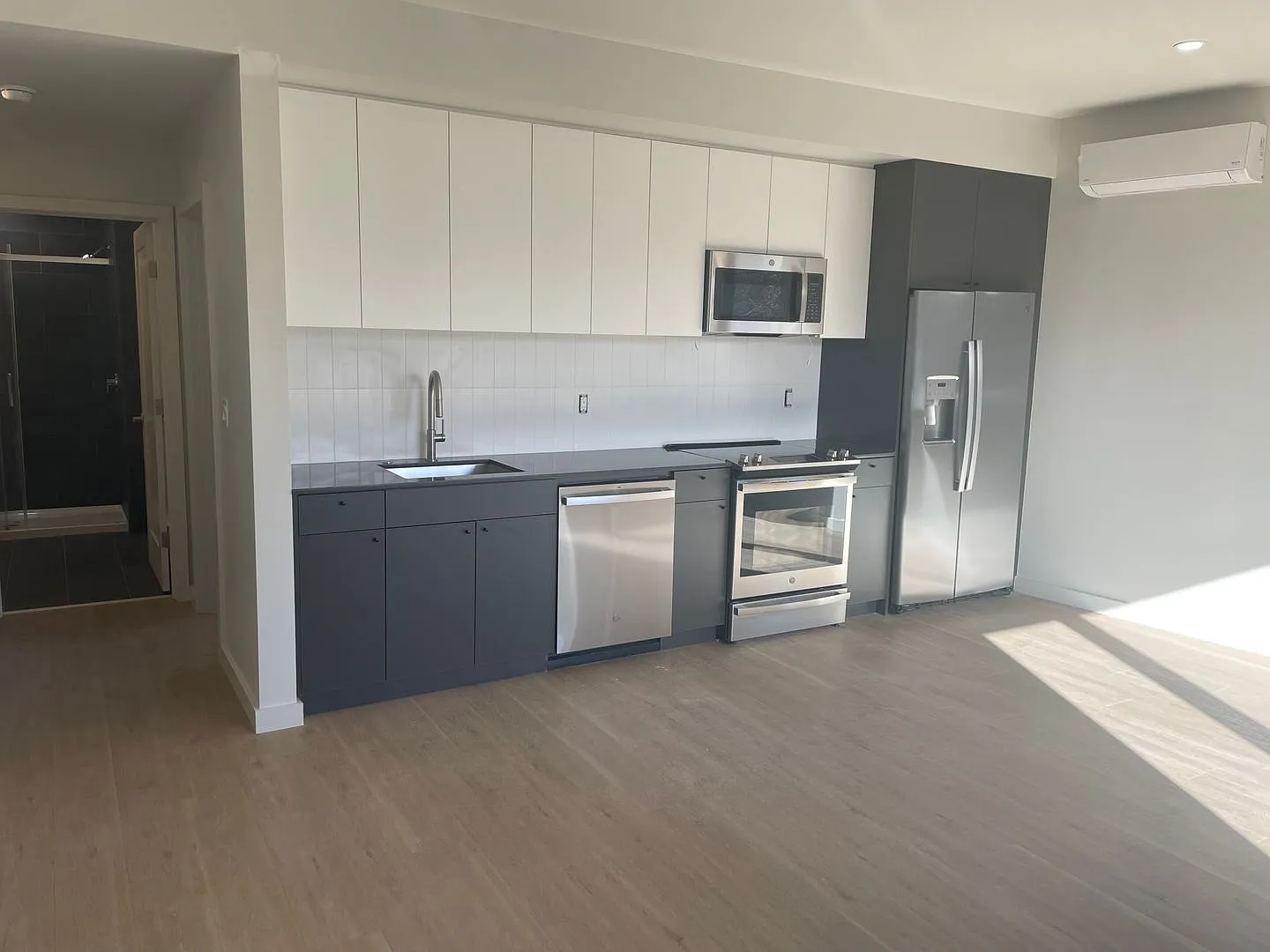 49 Matilda Street — Photo 1
