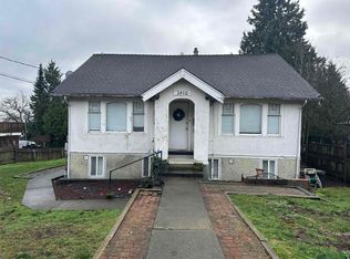 1416 8th Ave, New Westminster, BC V3M2S4