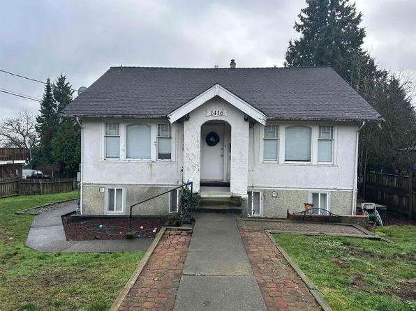 1416 8th Ave, New Westminster, BC V3M 2S4
