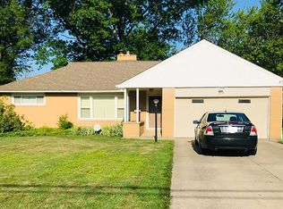 614 Meadowlane Dr, Richmond Heights, OH