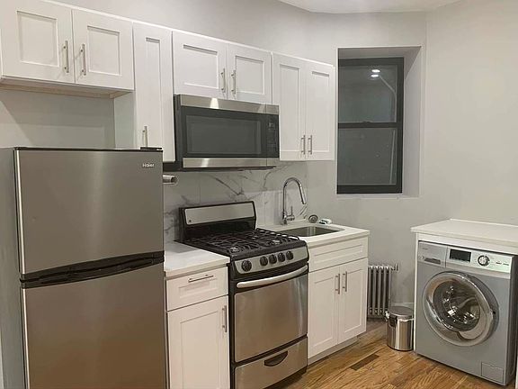 4th image of 291 Pleasant Ave APT 2
