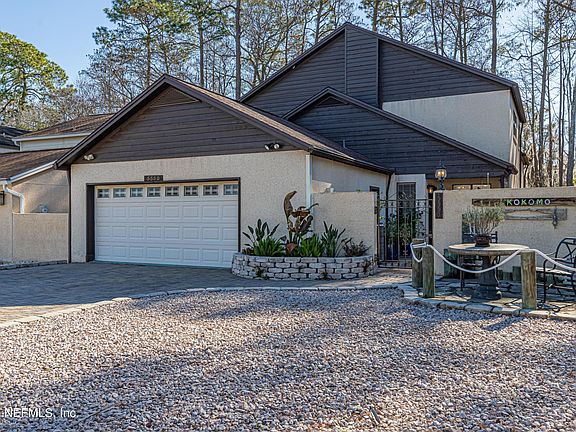 2nd image of 5550 Mariners Cove Dr