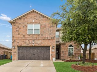 6341 Trinity Creek Dr, Fort Worth, TX 76179