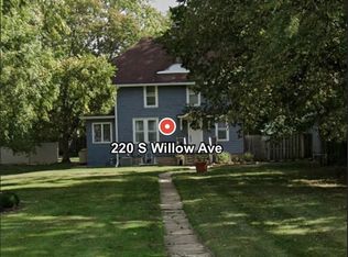220 Willow Ave, Joliet, IL