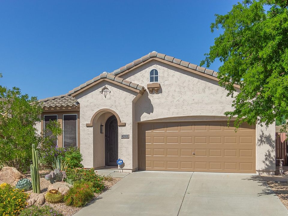 1st image of 43102 N OUTER BANK Drive
