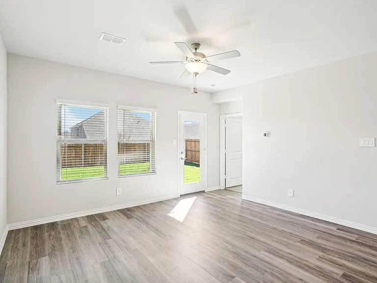 4012 Sandstone Ln — Photo 24