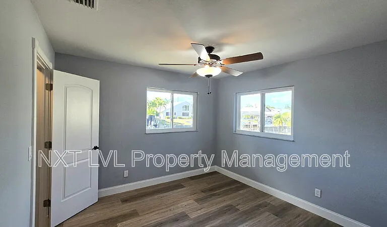 5316 SW 8th Ct — Photo 17