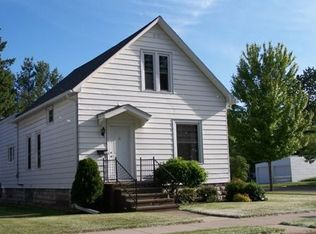 1309 Logan Ave, Marinette, WI 54143