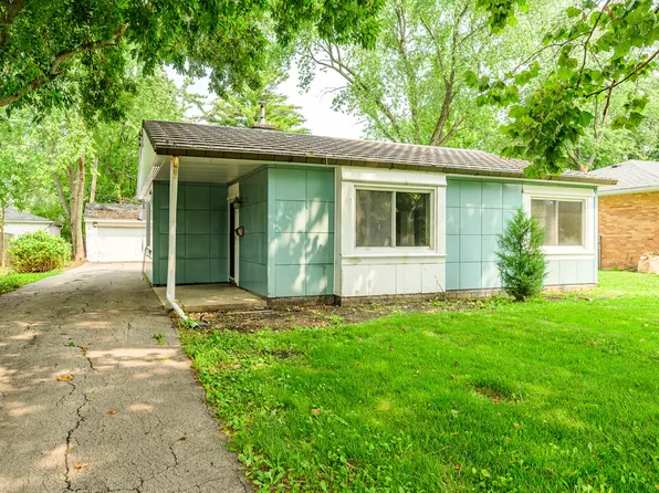 16 S Rosedale Ave, Aurora, IL 60506
