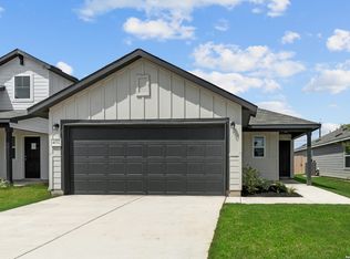 4052 Lily Glade Ln, Seguin, TX 78155