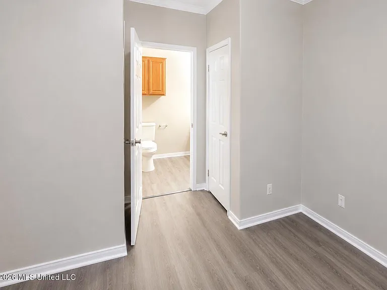 2109 Napoleon St #A — Photo 8