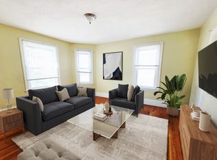 36 Freeman St #1, Quincy, MA 02170