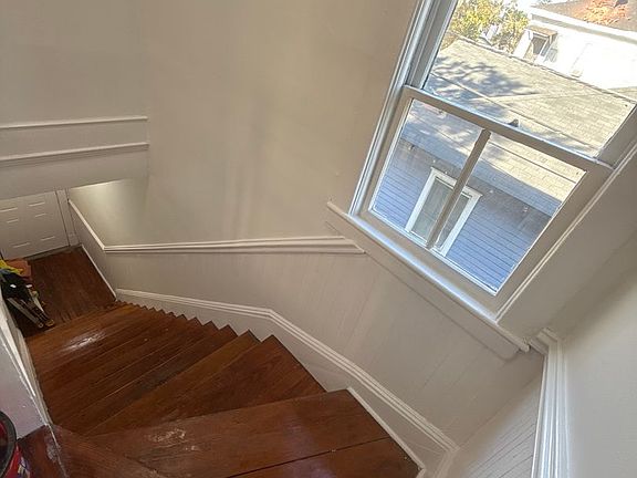 4th image of 1520 Jefferson St #1522