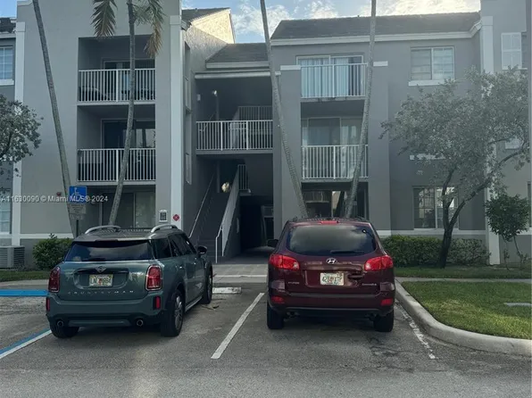 720 SW 111th Ave APT 307, Hollywood, FL 33025