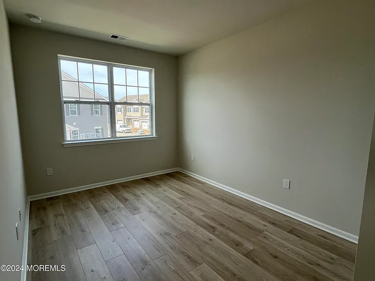 36 Chapel Ln — Photo 12