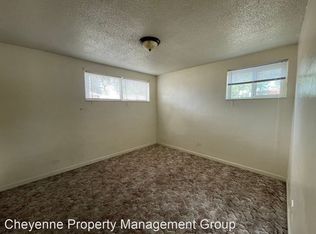 1431 Hot Spgs UNIT C, Cheyenne, WY 82001