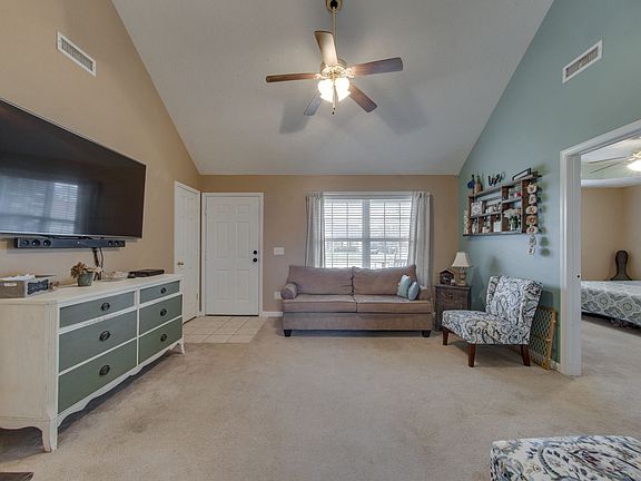 4th image of 3034 Mesquite Dr