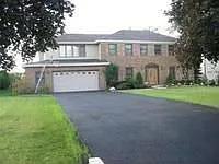 16W633 87th St photo 1