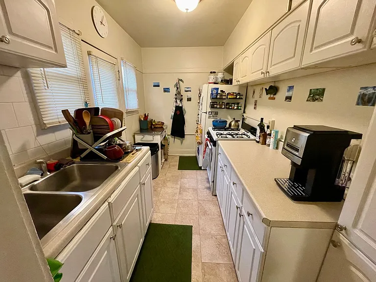 2114 E Woodstock Pl — Photo 11