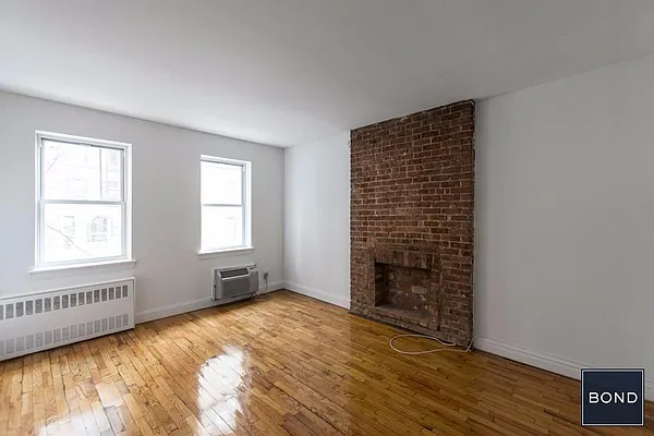 Rented by Bond New York | media 1