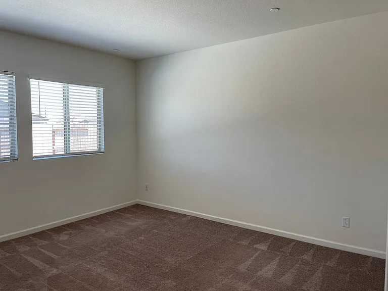 9177 Osterville Dr — Photo 11
