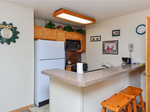5th image of 100 S Park Avenue UNIT 122