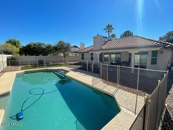2nd image of 1956 E Palomino Dr