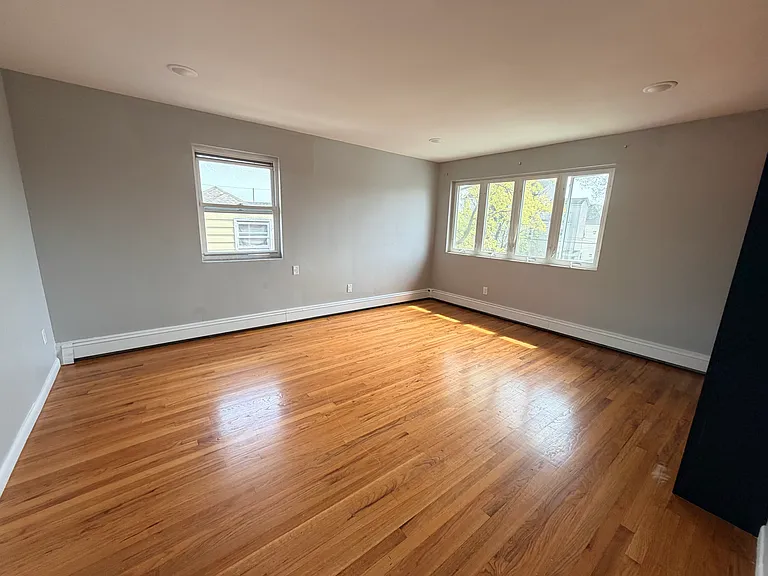 257 Desoto Pl #1 — Photo 9