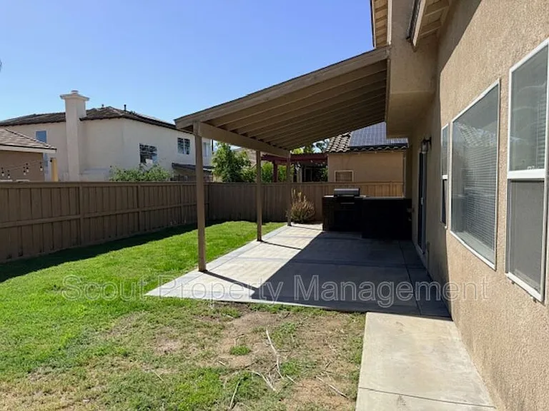 43174 Teramo St — Photo 30