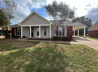 4211 Blackstone Dr, Horn Lake, MS 38637