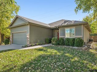 18411 Mason St, Elkhorn, NE 68022