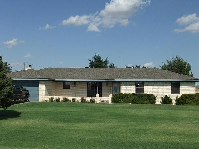 8640 Keller