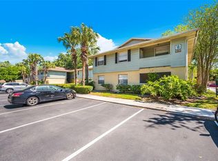 221 Thorn Tree Pl #221, Brandon, FL 33510