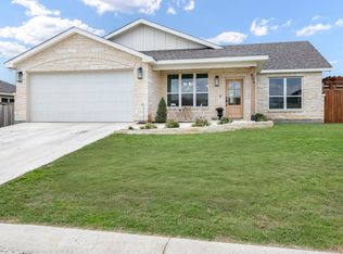 804 Gray Oak Ct, Fredericksburg, TX 78624